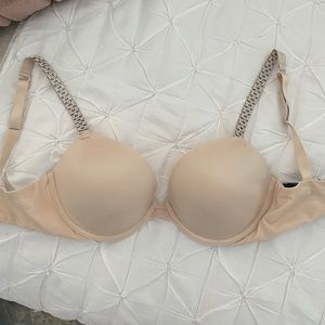 NWOT Victoria’s Secret Shine Strap Bra (rare) 32DD